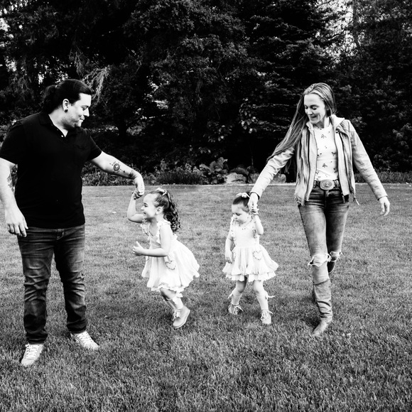 Meet your Posher, Sergio and Heather (Powers Corner) - Picture 2 of 3